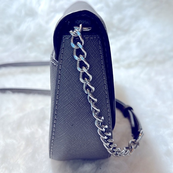 MICHAEL Michael KORS Saffiano Leather Shoulder Bag - Picture 6 of 16